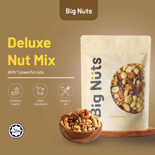 Lightly Roasted Deluxe Nut Mix (Unsalted)