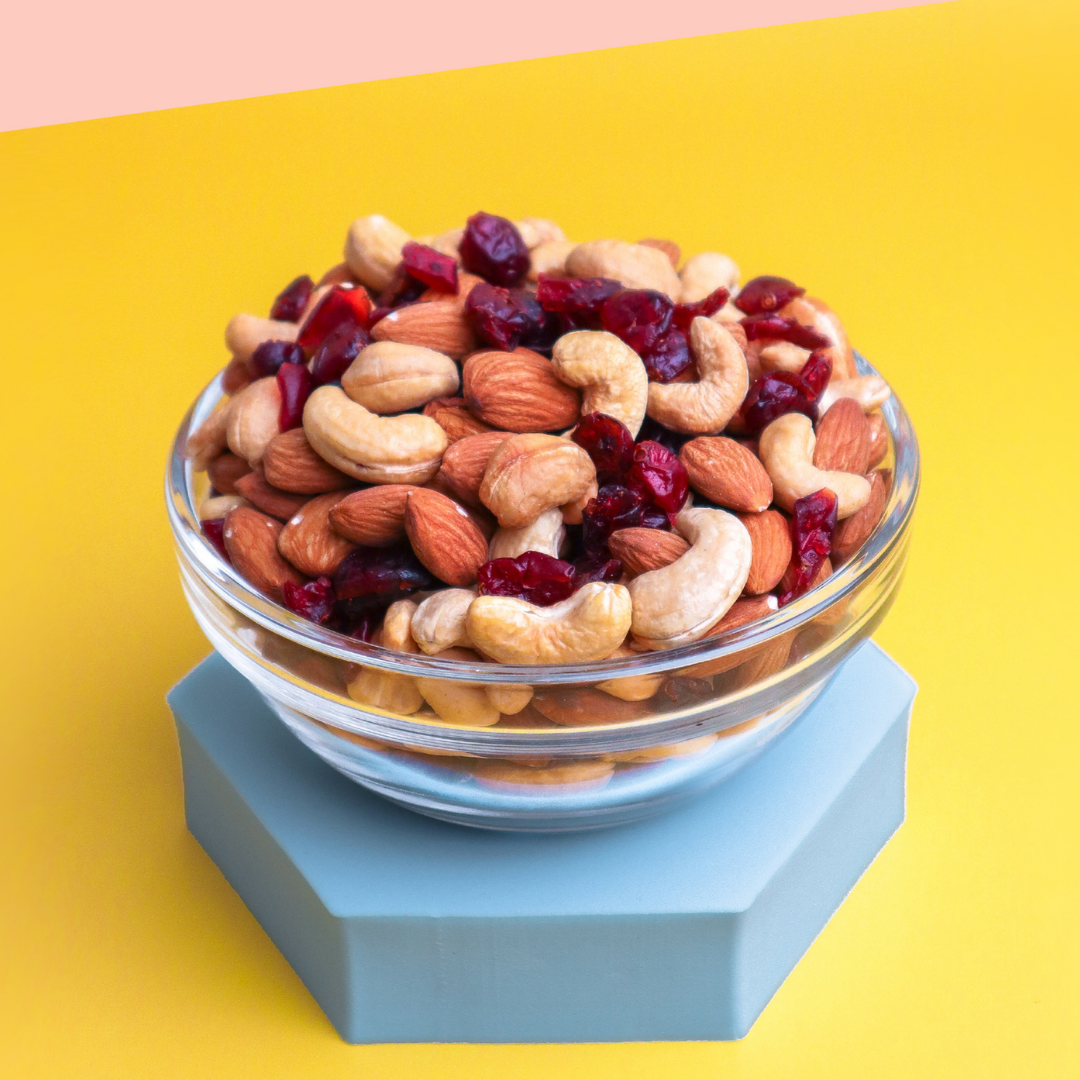 Almonds and Cashews Trail Mix