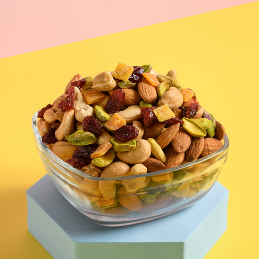 Classic Fruits and Nuts Trail Mix