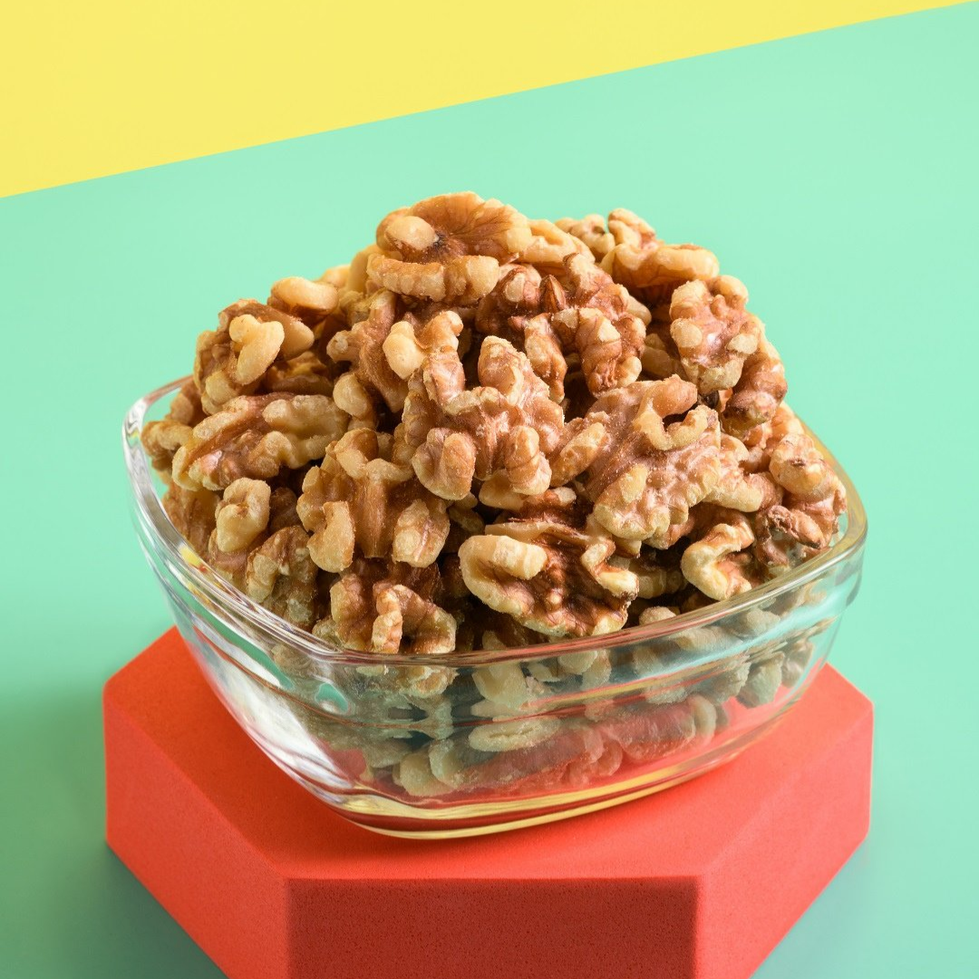 Lightly Roasted Walnuts (Unsalted)